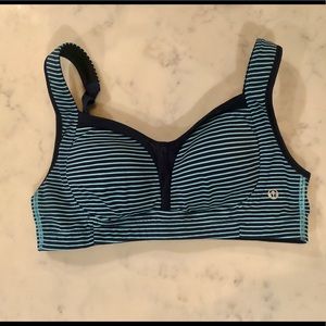 Lululemon sports bra.